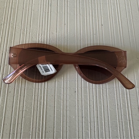 Loft small rounded sunglasses in Caramel color main image 6